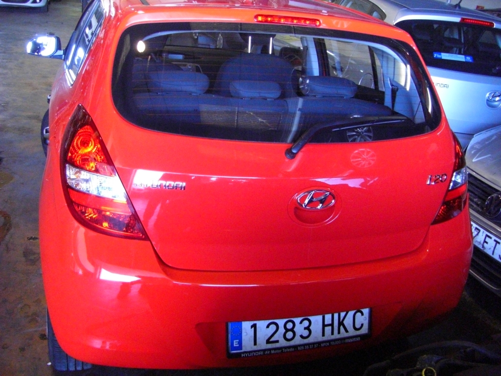 HYNDAI I-20