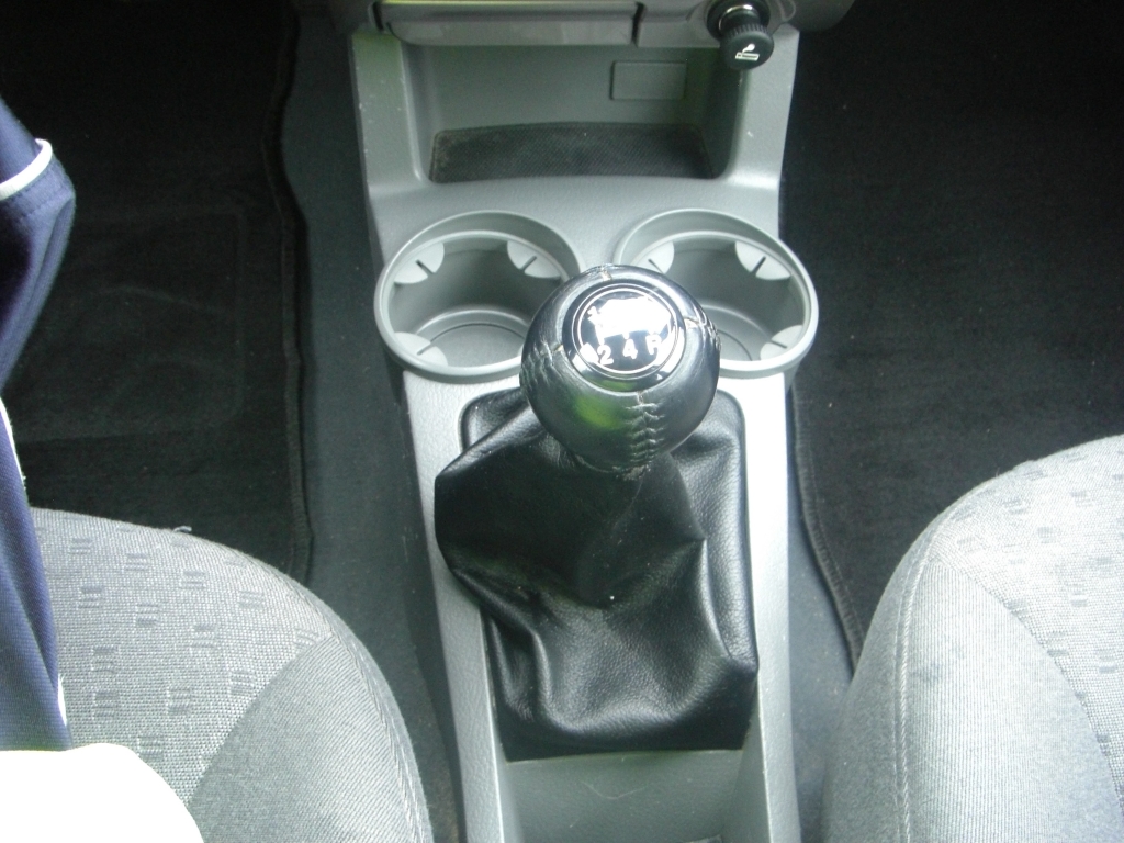 VISTA CAMBIO KIA RIO 1.6 I-S 100CV FAMILIAR