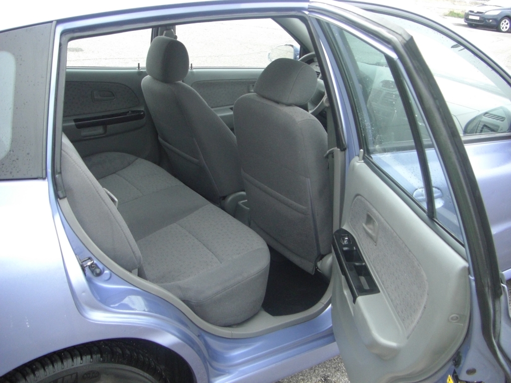 KIA RIO 1.6 I-S 100CV FAMILIAR