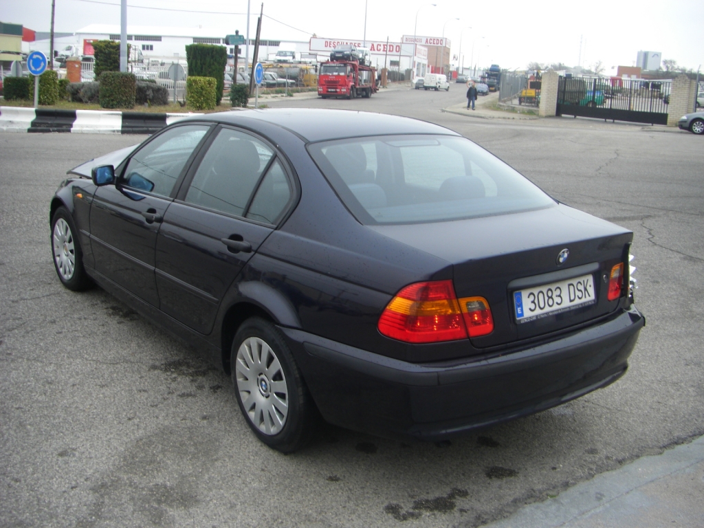 VISTA TRASERA IZQUIERDA BMW 320 D 2.0 150CV