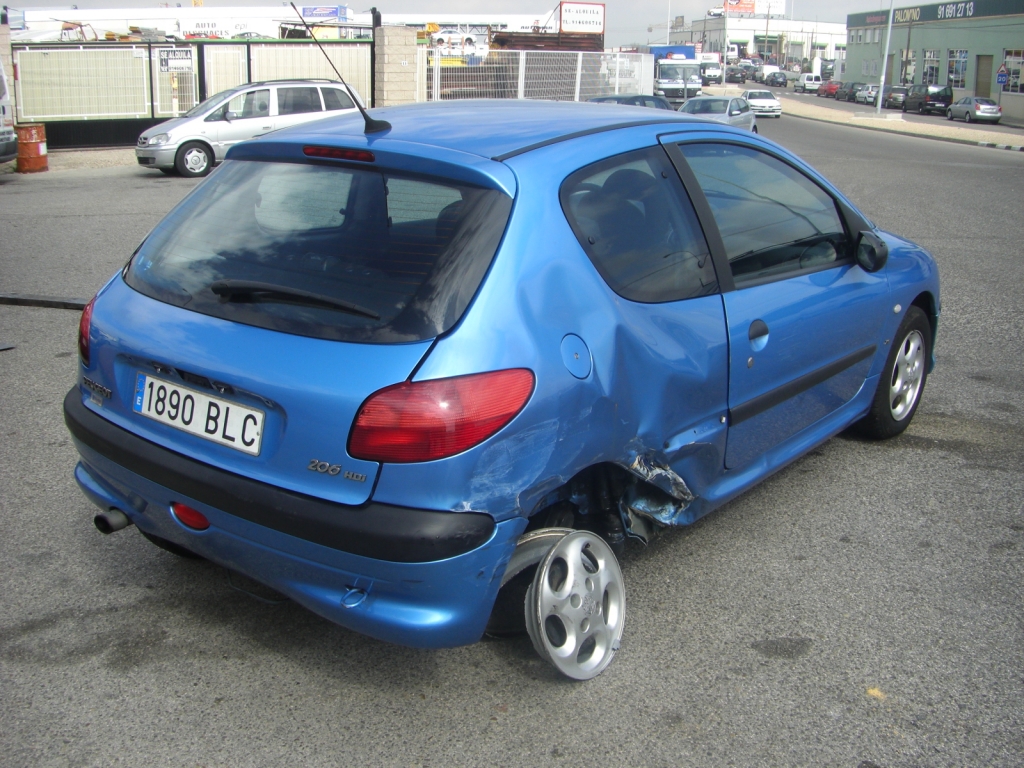 VISTA TRASERA DERECHA PEUGEOT 206 XS 1.9 HDI 90CV