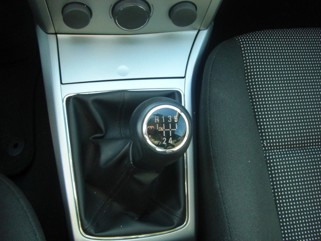 VISTA CAMBIO OPEL ASTRA 1.6 TWINPORT GASOLINA 105CV