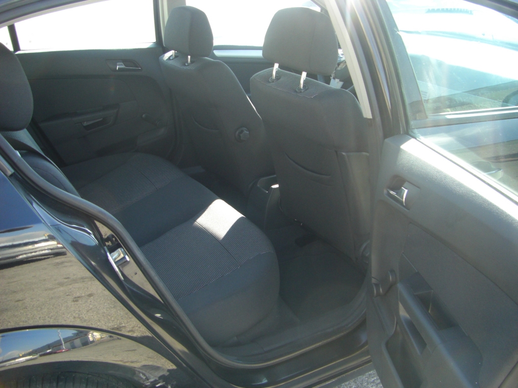 VISTA INTERIOR TRASERO OPEL ASTRA 1.6 TWINPORT GASOLINA 105CV