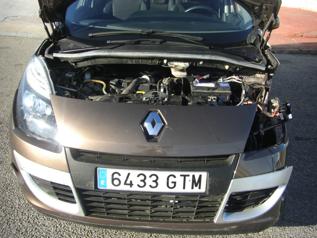 VISTA MOTOR VISTA INTERIOR TRASERO RENAULT SCENIC 1.5 DCI DINAMIQUE 105CV