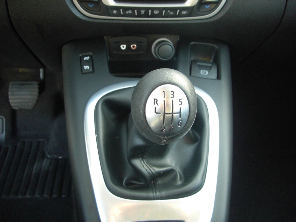 VISTA CAMBIO VISTA INTERIOR TRASERO RENAULT SCENIC 1.5 DCI DINAMIQUE 105CV