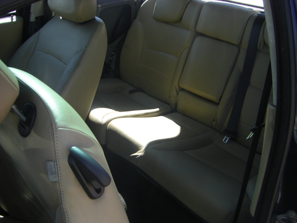 VISTA INTERIOR TRASERO FIAT ESTILO 1.9 JTD 115CV