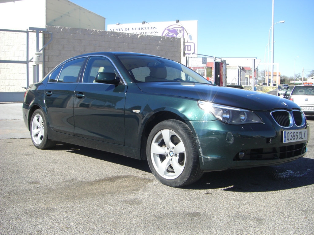 VISTA DELANTERA DERECHA BNW 530 D 3.0 218 CV AUTOMATICO