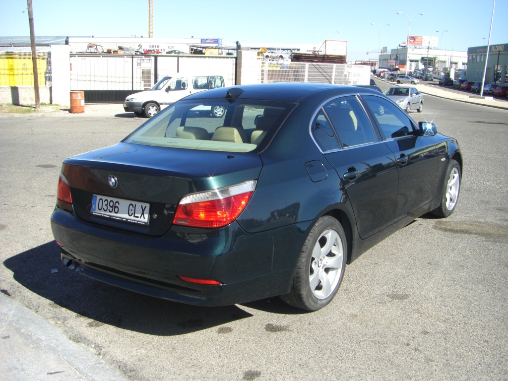 VISTA TRASERA DERECHA BNW 530 D 3.0 218 CV AUTOMATICO