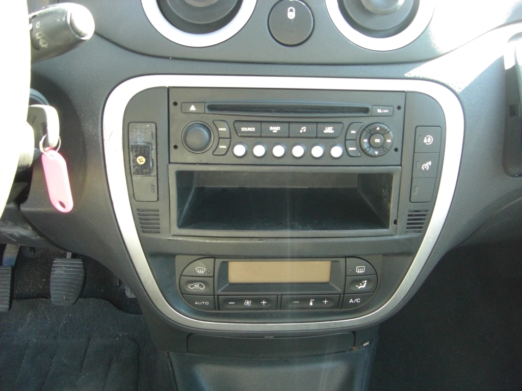 VISTA CLIMA Y CD CITROEN C-3 1.4 HDI SX PLUS 68CV 