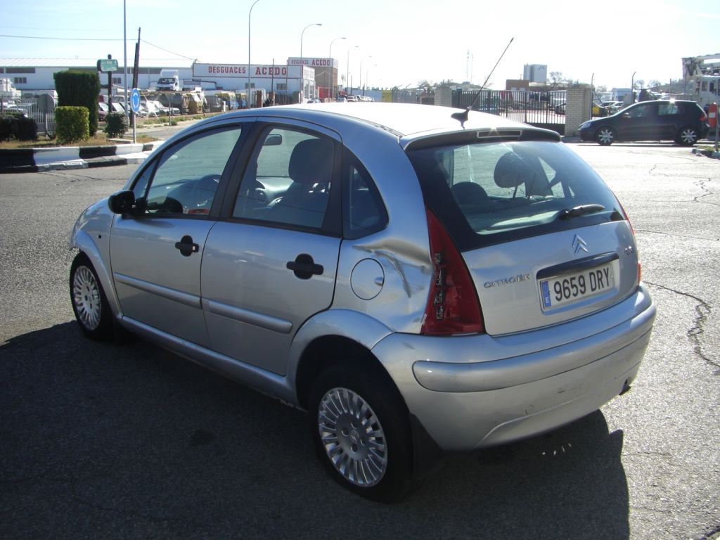 VISTA TRASERA IZQUIERDA CITROEN C-3 1.4 HDI SX PLUS 68CV