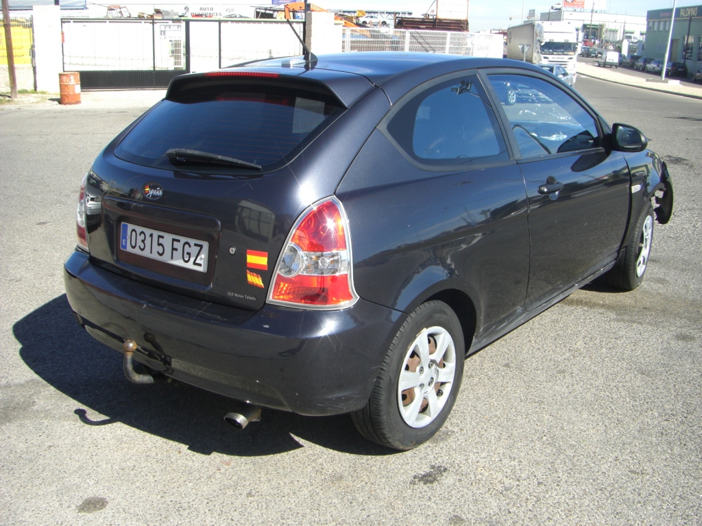 VISTA TRASERA DERECHA HYNDAI ACCEP 1.5 CRDI 110CV