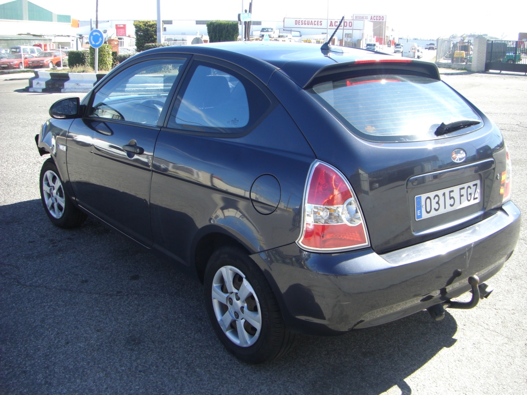 VISTA TRASERA IZQUIERDA HYNDAI ACCEP 1.5 CRDI 110CV