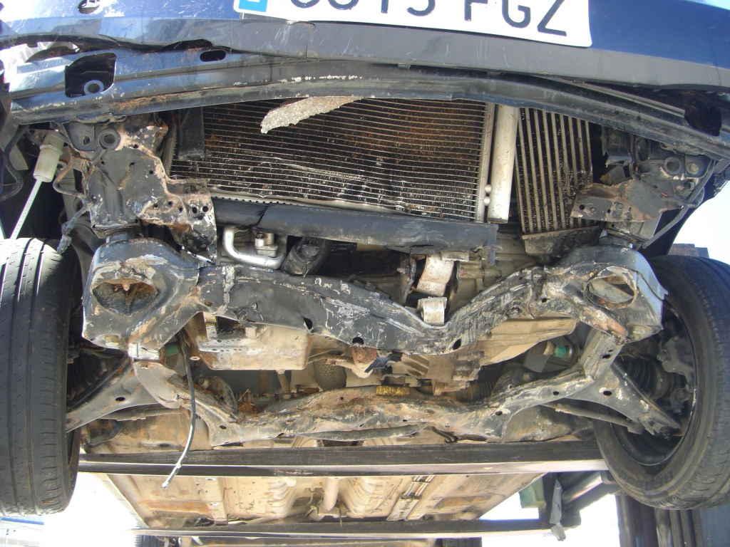 VISTA BAJOS HYNDAI ACCEP 1.5 CRDI 110CV