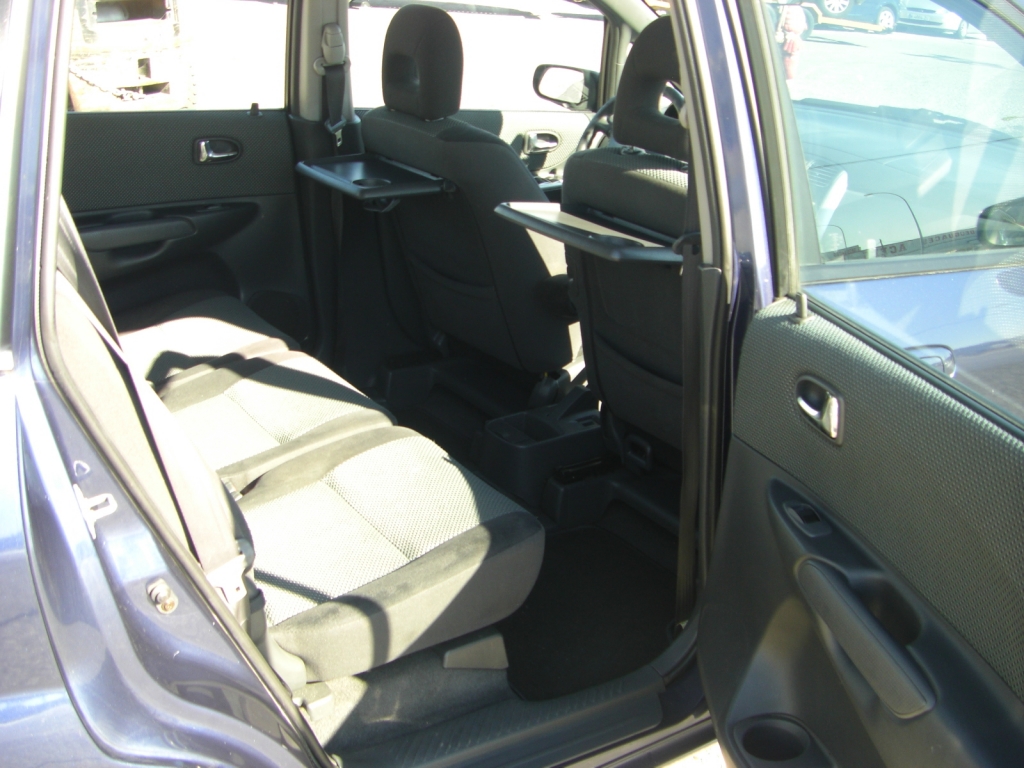 VISTA INTERIOR TRASERO 2 MAZDA PREMACY 2.0 100CV