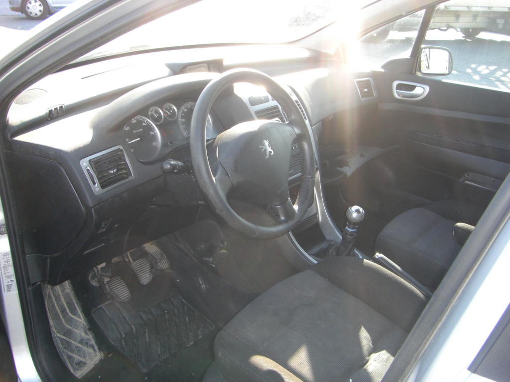 VISTA SALPICADERO PEUGEOT 307 SW PACK 2.0 HDI 136CV 7 PLAZAS