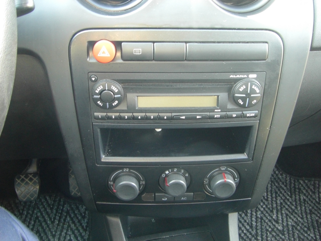 VISTA A/C Y CD SEAT IBIZA 1.9 SDI REFERENCE 64CV