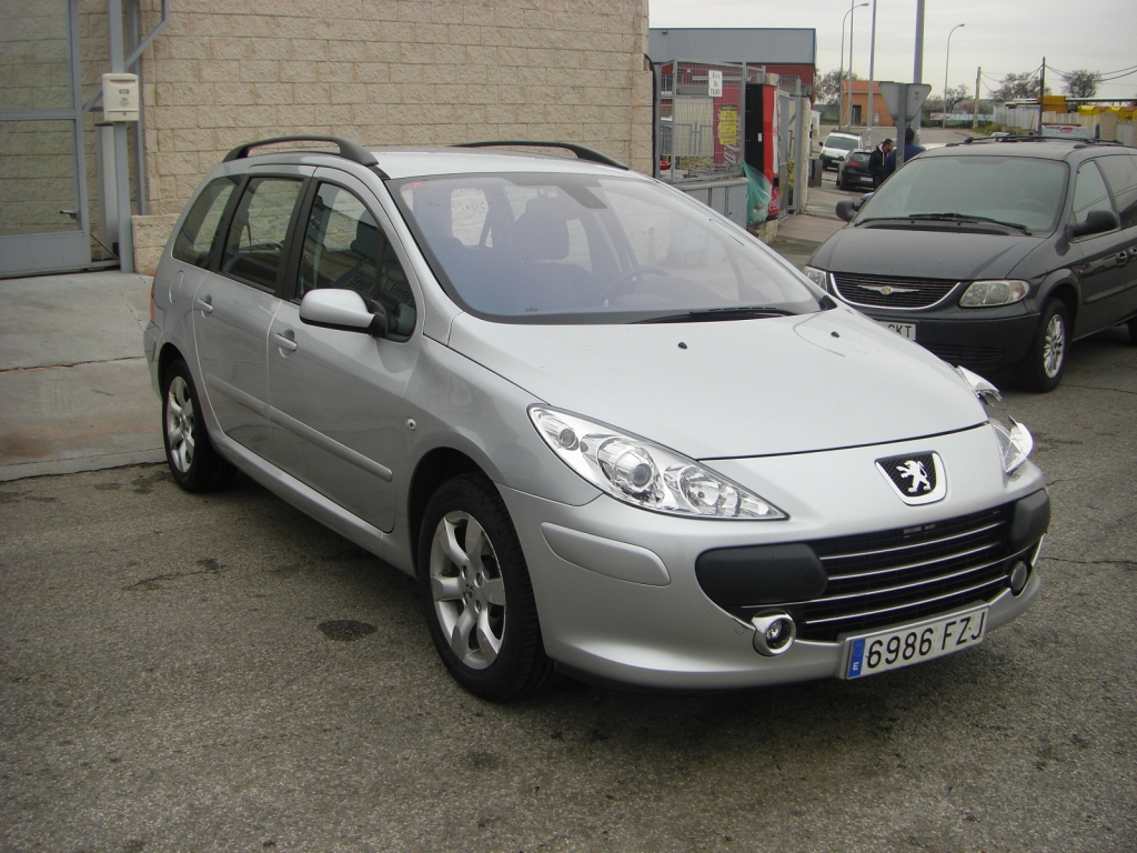 VISTA DELANTERA DERECHA PEUGEOT 307 SW BREAK 1.6 110CV