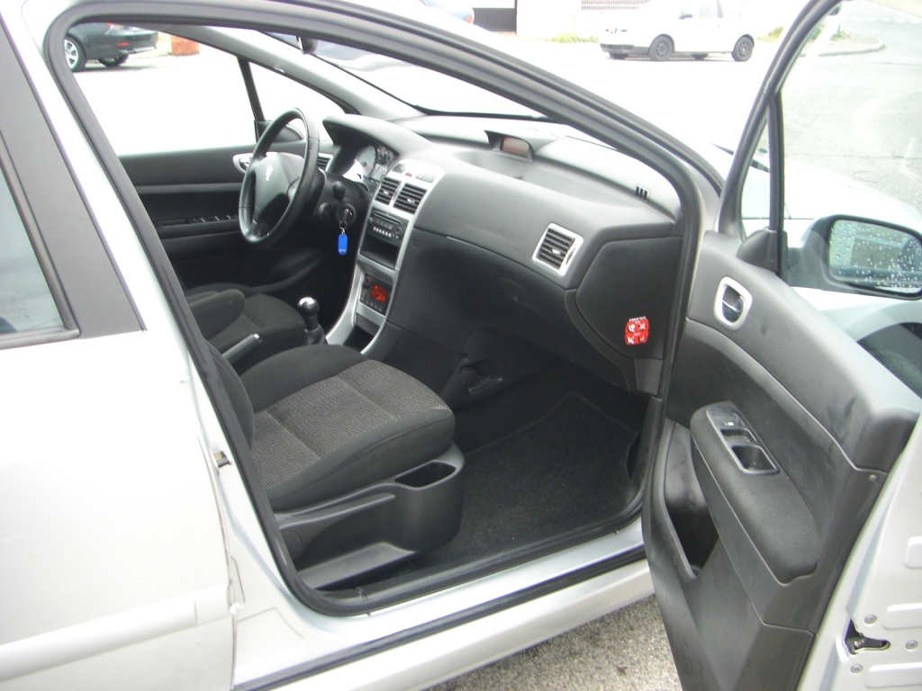 VISTA INTERIOR DERECHO PEUGEOT 307 SW BREAK 1.6 110CV