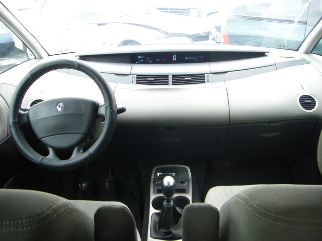 RENAULT ESPACE 2.2 DCI 150CV