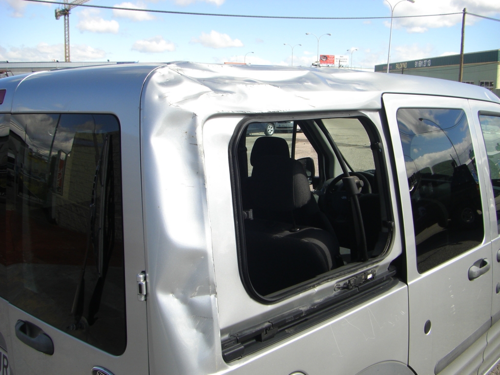 VISTA GOLPE TRASERO DERECHO FORT TRANSIT CONNECT TOURNEO 1.8 TDCI 90CV