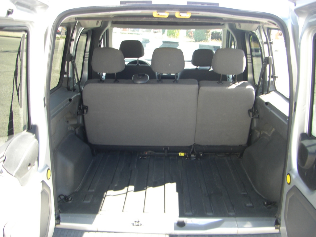 VISTA INTERIOR FORT TRANSIT CONNECT TOURNEO 1.8 TDCI 90CV