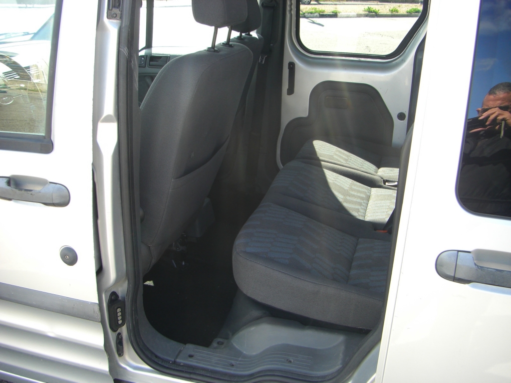 VISTA INTERIOR TRASERO FORT TRANSIT CONNECT TOURNEO 1.8 TDCI 90CV