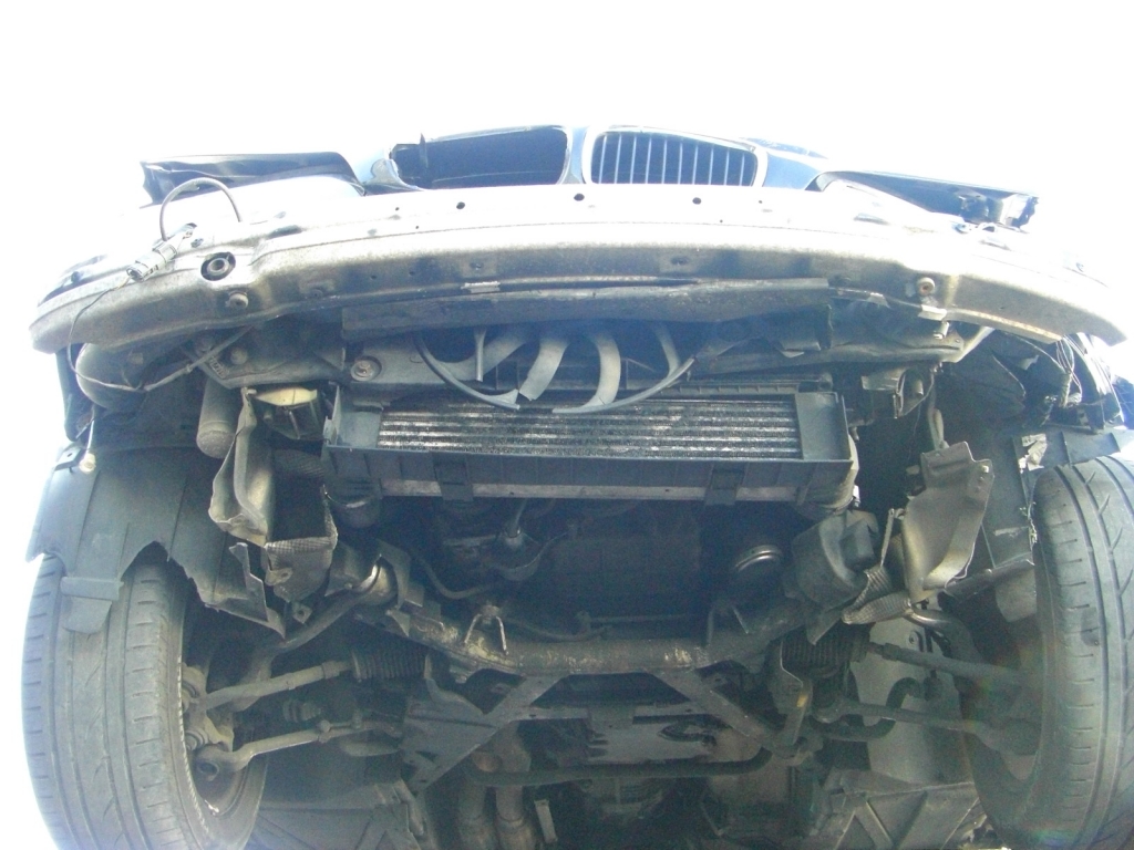 VISTA BAJOS BMW 530 D 3.0 183CV