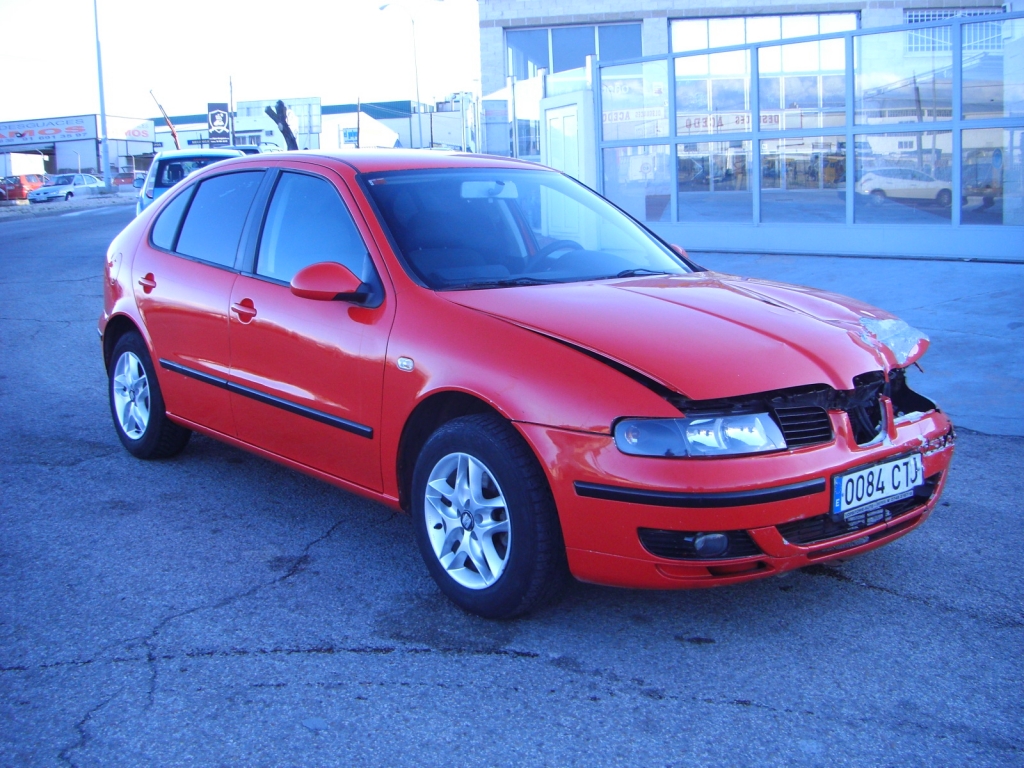 VISTA DELANTERA DERECHA SEAT LEON 1.9 TDI 110CV