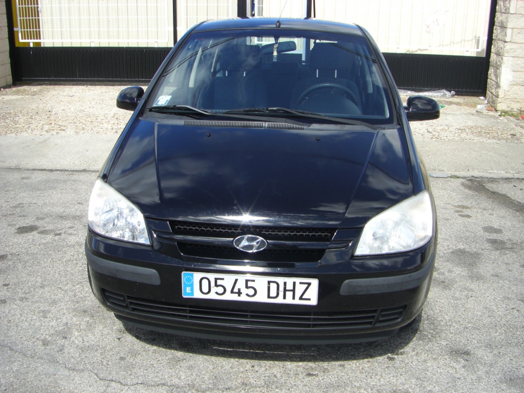 VISTA DELANTERA HYNDAI GETZ 1.5 DCI 82CV