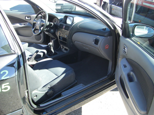 VISTA INTERIOR IZQUIERDO NISSAN ALMERA 2.2 D 110CV