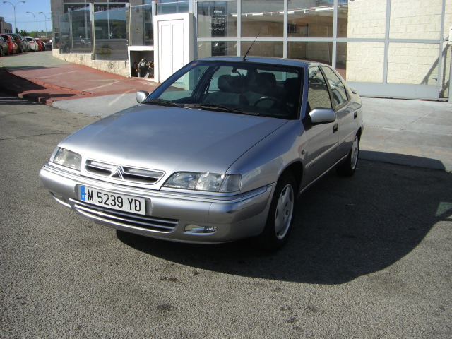 VISTA DELANTERA IZQUIERDA CITROEN XANTIA 1.8 GASOLINA 110CV