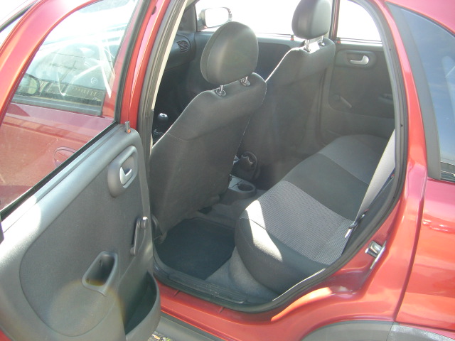 VISTA INTERIOR TRASERO OPEL CORSA 1.3 CDTI 70CV