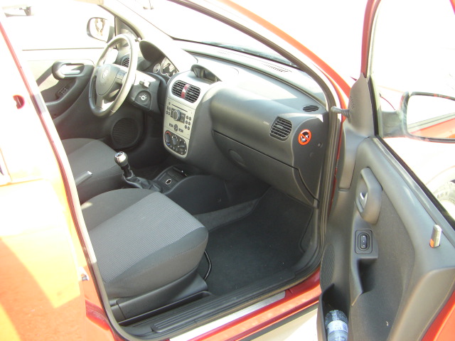 VISTA INTERIOR DERECHO OPEL CORSA 1.3 CDTI 70CV