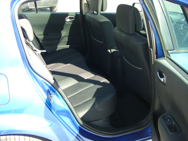 VISTA INTERIOR TRASERO 2 RENAULT MEGANE 1.9 DCI 120CV