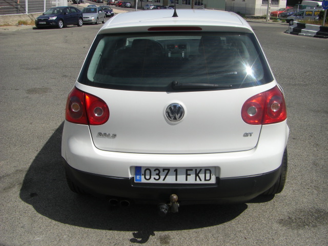 VISTA TRASERA VOLKSWAGEN GOLF GT 1.4 TSI 170CV