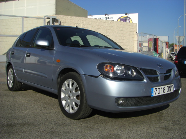 VISTA DELANTERA DERECHA NISSAN ALMERA 2.2 DCI 112CV