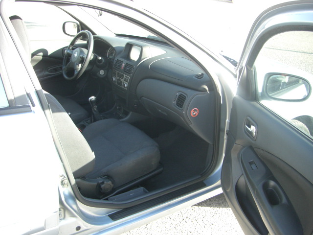VISTA INTERIOR DERECHO NISSAN ALMERA 2.2 DCI 112CV