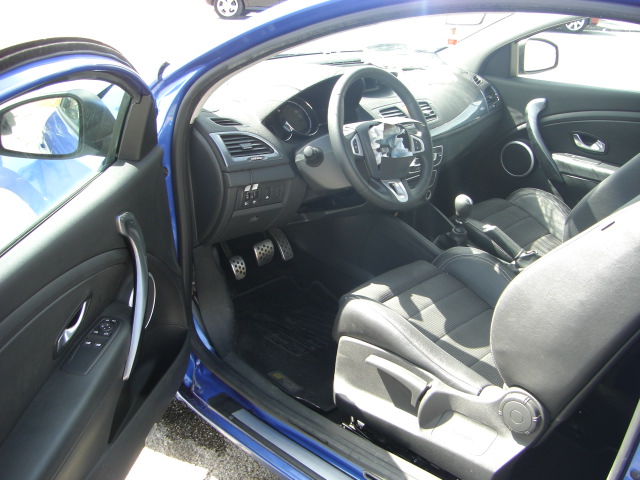 VISTA INTERIOR IZQUIERDO RENAULT MEGANE 1.6 GT LINE 110CV 