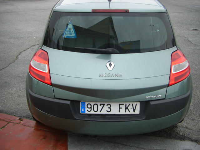 VISTA TRASERA RENAULT MEGANE 1.5 DCI 85CV