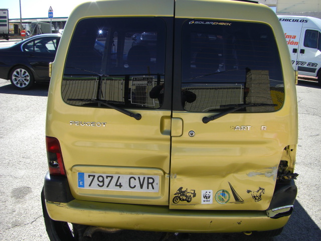 VISTA TRASERA PEUGEOT PARTNER COMBI PLUS 2.0 90CV