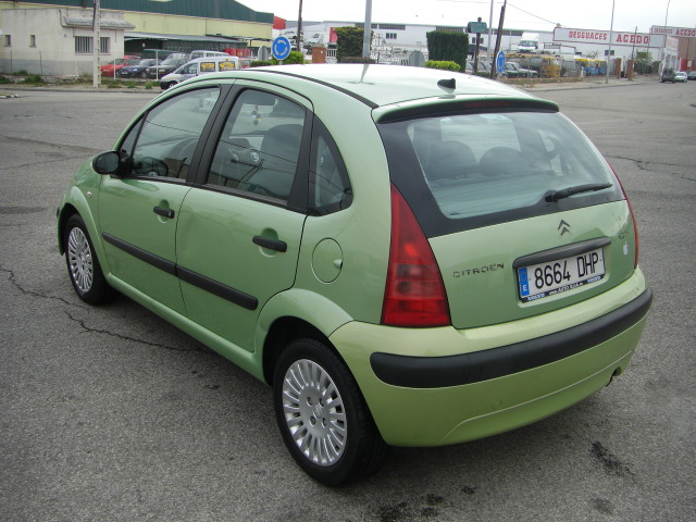 VISTA TRASERA IZQUIERDA CITROEN C-3 1.4 HDI SX PLUS 68CV