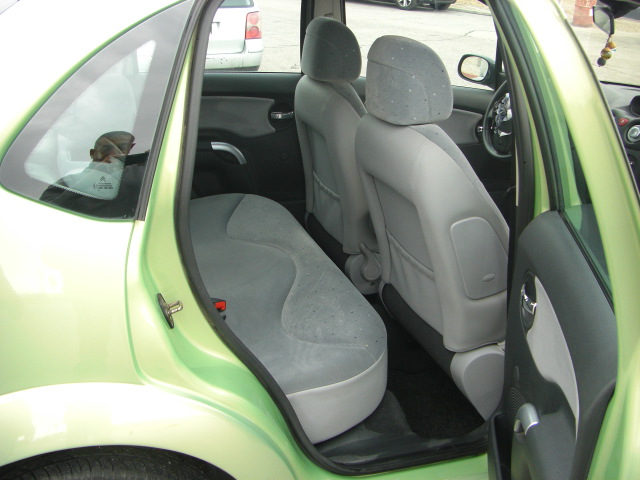 VISTA INTERIOR TRASERO 2 CITROEN C-3 1.4 HDI SX PLUS 68CV