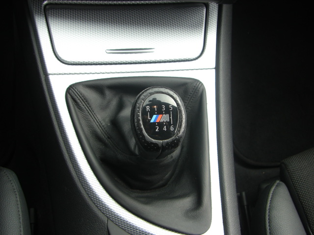 VISTA CAMBIO BMW 116 D PACK M 2.0 115CV