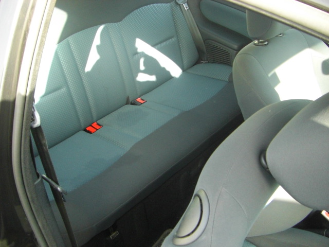 VISTA INTERIOR TRASERO RENAULT CLIO COMMUNITY 1.5 DCI 80CV