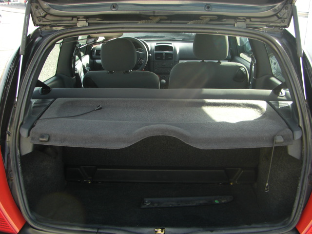 VISTA INTERIOR RENAULT CLIO COMMUNITY 1.5 DCI 80CV