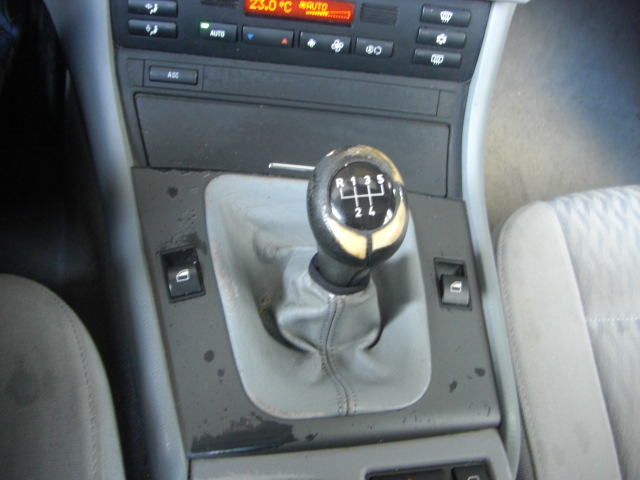 VISTA CAMBIO BMW E-46  320 D 136CV
