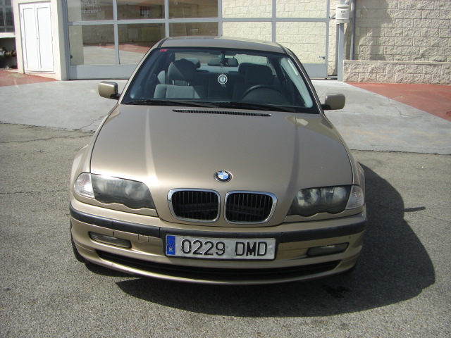 VISTA DELANTERA BMW E-46  320 D 136CV