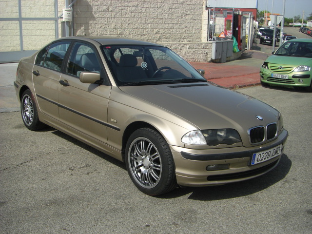 VISTA DELANTERA DERECHA BMW E-46  320 D 136CV