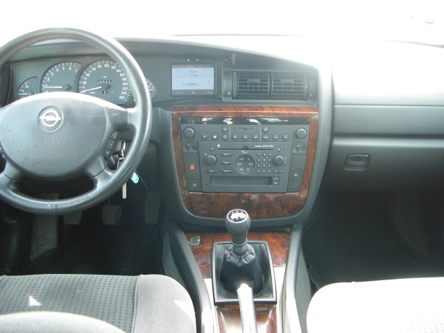 VISTA SALPICADERO OPEL OMEGA 2.6 V6 180CV