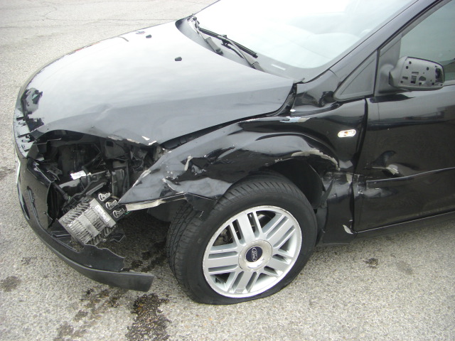 VISTA GOLPE FORD FOCUS GHIA 1.8 TDCI 115CV 